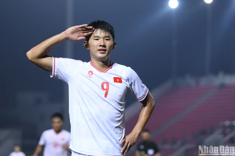 Vòng loại U20 châu Á: Việt Nam thắng đậm 5-0 Bhutan ảnh 1